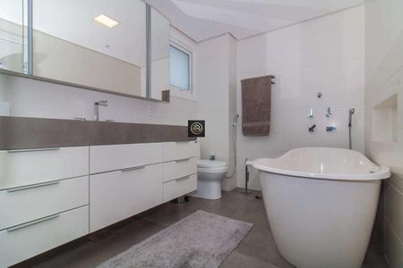 Apartamento à venda com 295m², 4 quartos e 4 vagas