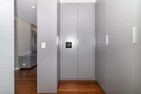 Apartamento à venda com 295m², 4 quartos e 4 vagas