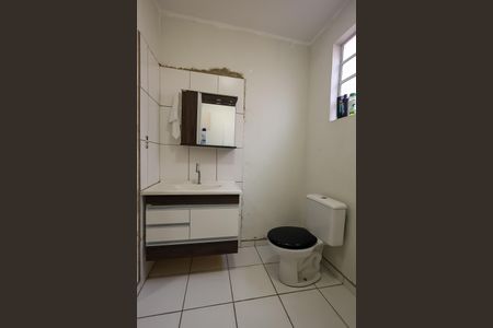 Banheiro de casa para alugar com 2 quartos, 65m² em Parque Campo Bonito, Indaiatuba