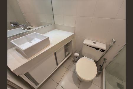 Apartamento para alugar com 70m², 2 quartos e 1 vaga