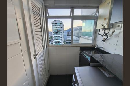 Apartamento para alugar com 70m², 2 quartos e 1 vaga