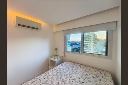 Apartamento para alugar com 70m², 2 quartos e 1 vaga