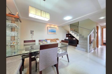 Sala de apartamento à venda com 3 quartos, 170m² em Esplanada, Belo Horizonte
