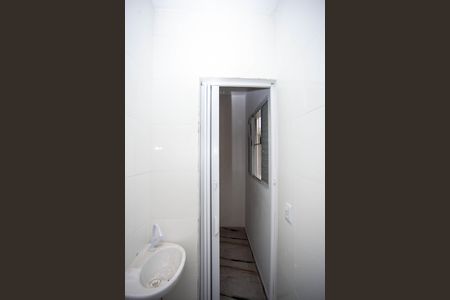 Banheiro de apartamento para alugar com 1 quarto, 34m² em Cidade Júlia, São Paulo