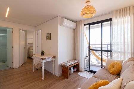 Sala - Cozinha de apartamento para alugar com 2 quartos, 37m² em Vila Sonia, São Paulo