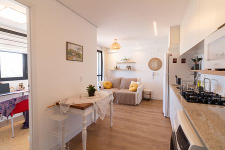 Sala - Cozinha de apartamento para alugar com 2 quartos, 37m² em Vila Sonia, São Paulo