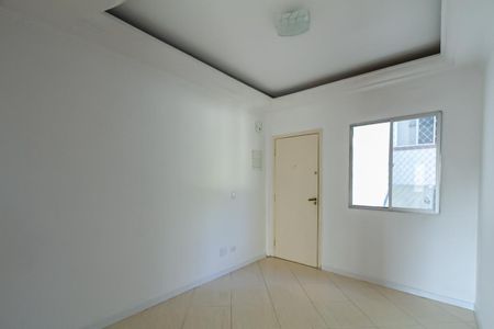 Apartamento para alugar com 48m², 2 quartos e 1 vaga Apartamento para alugar com 48m², 2 quartos e 1 vagaSala