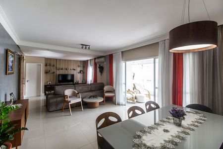 Apartamento para alugar com 3 quartos, 158m² em Tamboré, Santana de Parnaíba