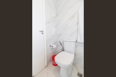 Apartamento à venda com 158m², 3 quartos e 3 vagas Apartamento à venda com 158m², 3 quartos e 3 vagasBanheiro da Suíte