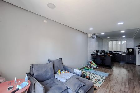 Sala de casa à venda com 1 quarto, 300m² em Vila Monumento, São Paulo
