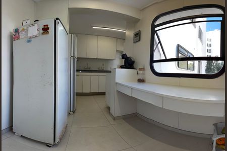 Apartamento à venda com 130m², 3 quartos e 2 vagasCozinha e Área de Serviço