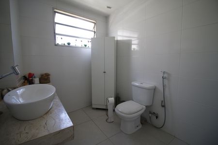 Banheiro da Suíte 2 de apartamento para alugar com 3 quartos, 100m² em Taquara, Rio de Janeiro