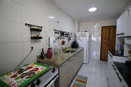 Apartamento para alugar com 100m², 3 quartos e 1 vagaCozinha 