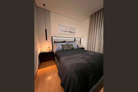 Apartamento para alugar com 64m², 2 quartos e 2 vagas Apartamento para alugar com 64m², 2 quartos e 2 vagasQuarto