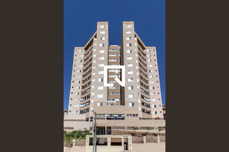 Apartamento para alugar com 64m², 2 quartos e 2 vagas Apartamento para alugar com 64m², 2 quartos e 2 vagasFachada