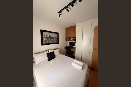 Apartamento para alugar com 64m², 2 quartos e 2 vagas Apartamento para alugar com 64m², 2 quartos e 2 vagasQuarto