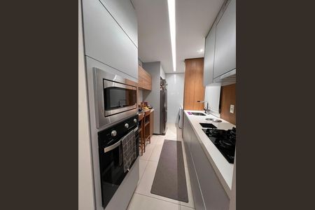 Apartamento para alugar com 64m², 2 quartos e 2 vagas Apartamento para alugar com 64m², 2 quartos e 2 vagasCozinha