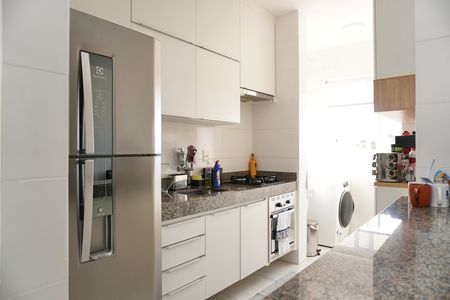 Apartamento para alugar com 56m², 2 quartos e 2 vagas Apartamento para alugar com 56m², 2 quartos e 2 vagasCozinha e Área de Serviço