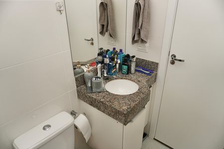 Apartamento para alugar com 56m², 2 quartos e 2 vagas Apartamento para alugar com 56m², 2 quartos e 2 vagasBanheiro Social