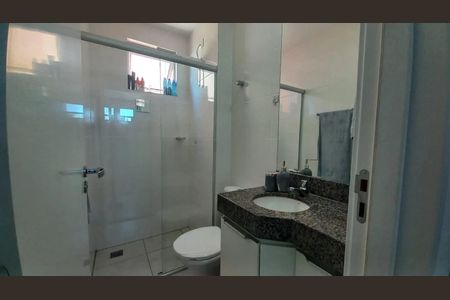 Banheiro Suíte de apartamento para alugar com 2 quartos, 56m² em Palmares, Belo Horizonte