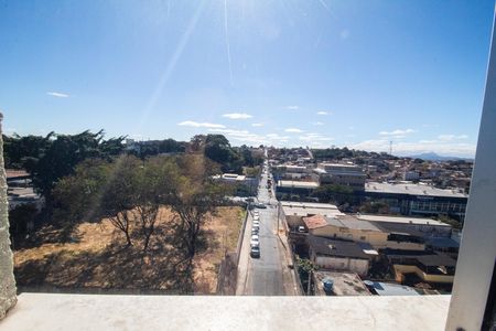 Vista Quarto 01 de apartamento para alugar com 2 quartos, 58m² em Vila Amaral, Belo Horizonte