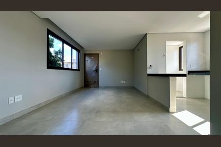 Sala de apartamento à venda com 2 quartos, 62m² em Nova Suíça, Belo Horizonte