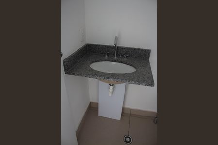 Studio à venda com 27m², 1 quarto e sem vaga Studio à venda com 27m², 1 quarto e sem vagaBanheiro