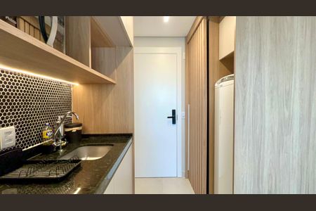 Studio para alugar com 25m², 1 quarto e sem vaga Studio para alugar com 25m², 1 quarto e sem vagaCozinha - Armários