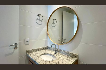 Studio para alugar com 25m², 1 quarto e sem vaga Studio para alugar com 25m², 1 quarto e sem vagaBanheiro da Suíte