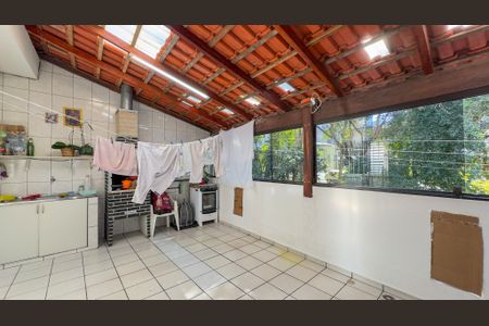 Varanda de casa à venda com 3 quartos, 221m² em Jardim Sao Luiz, São Paulo