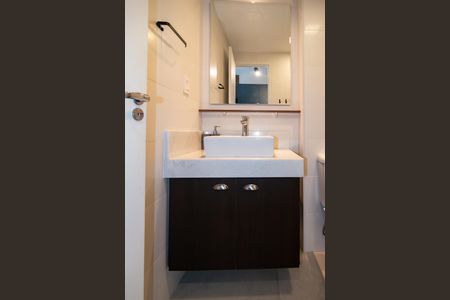 Studio à venda com 50m², 2 quartos e sem vaga Studio à venda com 50m², 2 quartos e sem vagaBanheiro 2