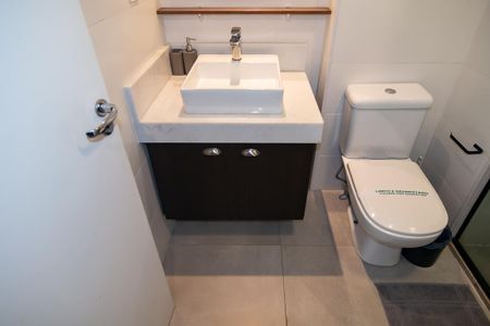 Studio à venda com 50m², 2 quartos e sem vaga Studio à venda com 50m², 2 quartos e sem vagaBanheiro 2