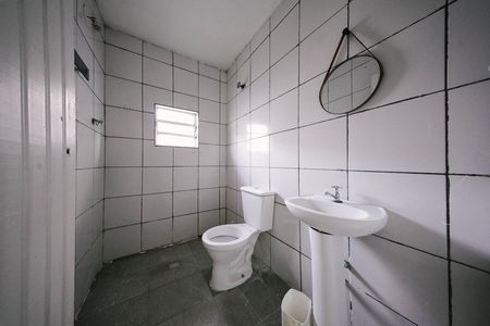 Casa para alugar com 40m², 1 quarto e sem vaga Casa para alugar com 40m², 1 quarto e sem vagaBanheiro