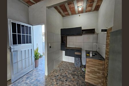 Casa para alugar com 30m², 1 quarto e sem vaga Casa para alugar com 30m², 1 quarto e sem vagaCozinha