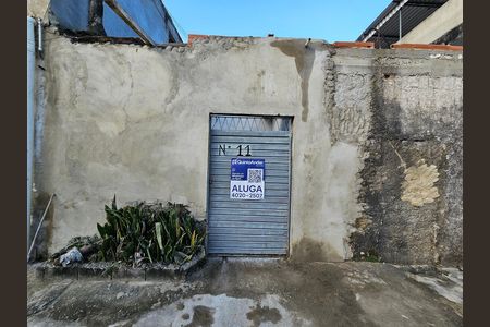 Casa para alugar com 30m², 1 quarto e sem vaga Casa para alugar com 30m², 1 quarto e sem vagaFachada