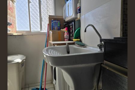 Cozinha e Área de Serviço de apartamento à venda com 2 quartos, 36m² em Vila das Bandeiras, Guarulhos