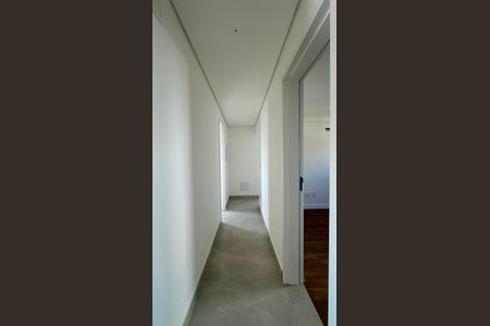 Corredor de apartamento à venda com 3 quartos, 81m² em Nova Suíça, Belo Horizonte