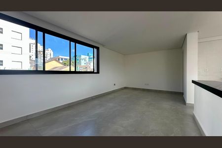 Sala de apartamento à venda com 3 quartos, 81m² em Nova Suíça, Belo Horizonte