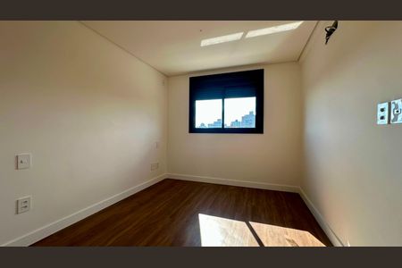 Quarto de apartamento à venda com 3 quartos, 81m² em Nova Suíça, Belo Horizonte