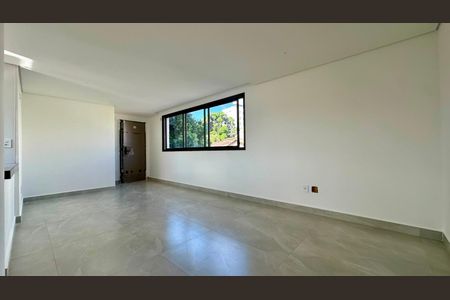 Sala de apartamento à venda com 3 quartos, 81m² em Nova Suíça, Belo Horizonte