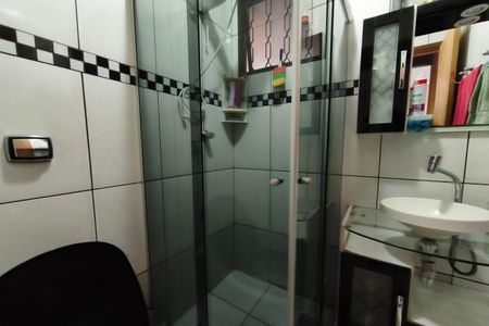 Banheiro de casa à venda com 2 quartos, 60m² em Conjunto Residencial Parque Sao Bento, Campinas