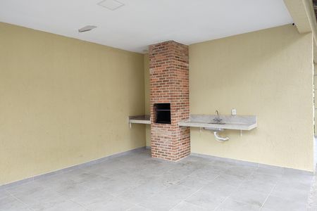 Apartamento para alugar com 80m², 2 quartos e 1 vaga Apartamento para alugar com 80m², 2 quartos e 1 vagaÁrea comum - Churrasqueira