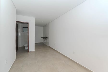 Apartamento para alugar com 2 quartos, 40m² em Jardim do Tiro, São Paulo