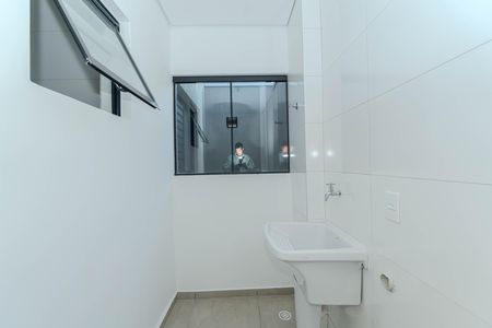 Apartamento para alugar com 40m², 2 quartos e 1 vaga Apartamento para alugar com 40m², 2 quartos e 1 vagaCozinha e Área de Serviço