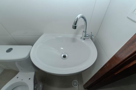 Apartamento para alugar com 40m², 2 quartos e 1 vaga Apartamento para alugar com 40m², 2 quartos e 1 vagaBanheiro