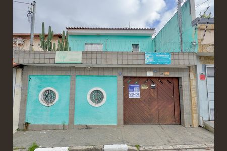 Placa instalada na fachada do imovel de casa para alugar com 3 quartos, 200m² em Ponte Grande, Guarulhos
