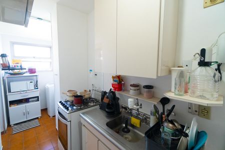 Apartamento à venda com 50m², 2 quartos e 1 vagaCozinha e Área de Serviço