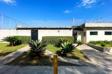 Apartamento para alugar com 53m², 2 quartos e 1 vaga Apartamento para alugar com 53m², 2 quartos e 1 vagaPlaca