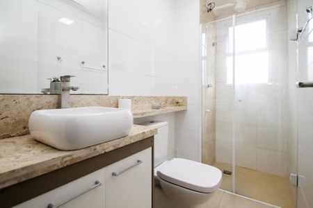 Apartamento para alugar com 53m², 2 quartos e 1 vaga Apartamento para alugar com 53m², 2 quartos e 1 vagaBanheiro