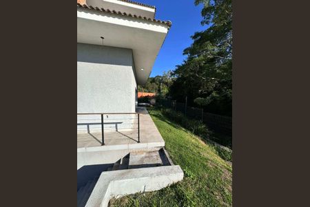 Casa à venda com 3 quartos, 248m² em Vila Nova, Porto Alegre